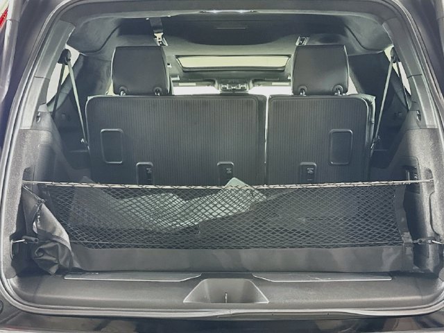 Certified 2024 Cadillac Escalade ESV Sport Platinum w/ LPO, ONYX Package AWD/4WD image 35