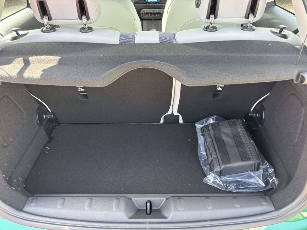 New 2026 MINI Cooper S image 9