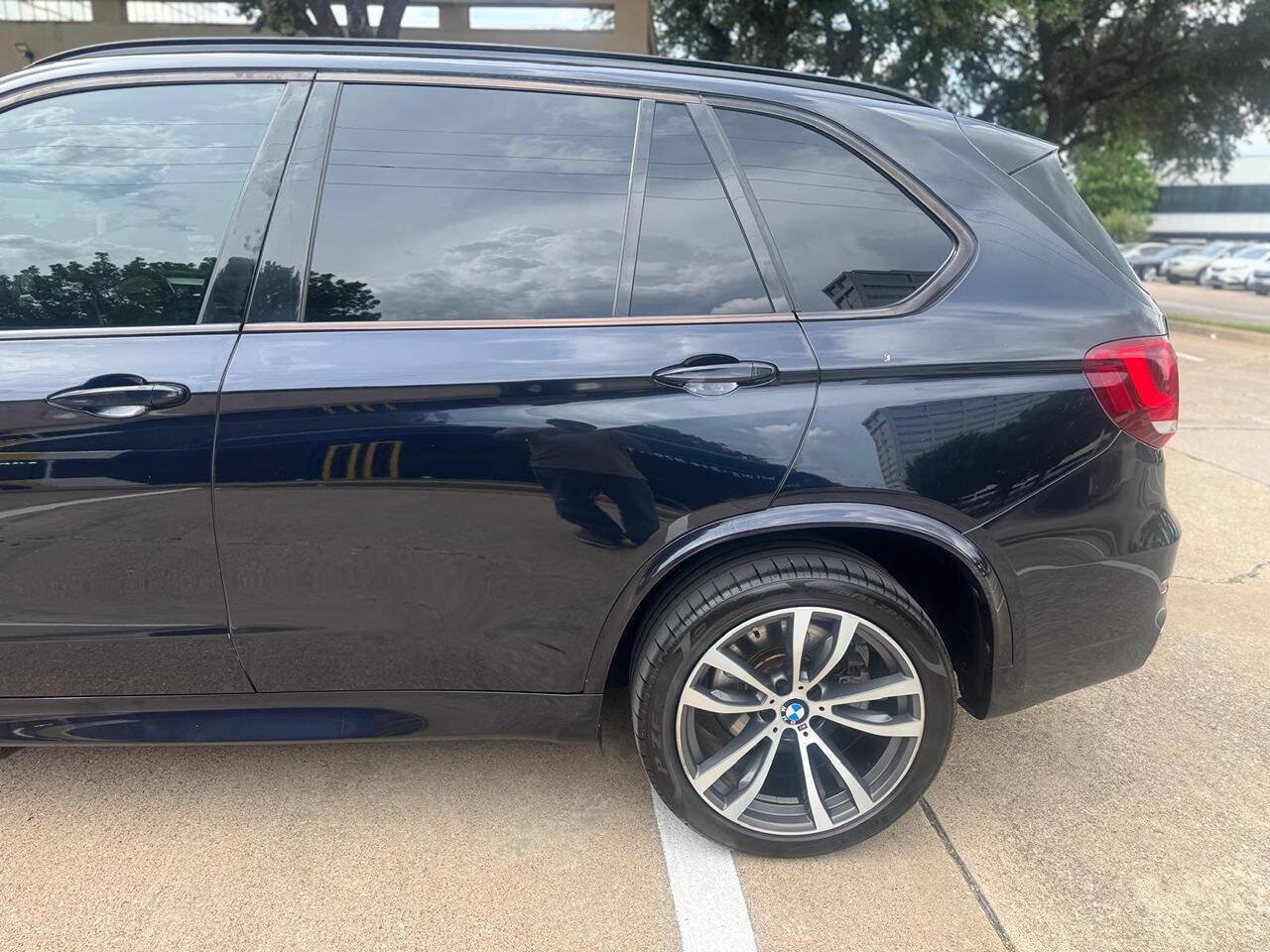 Used 2016 BMW X5 xDrive50i AWD/4WD image 5