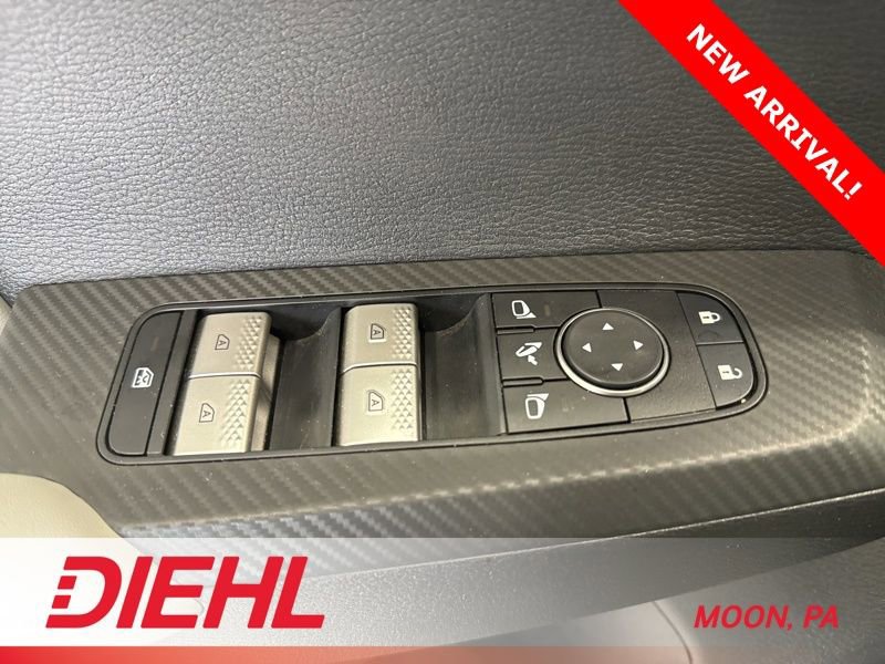 Used 2024 Mitsubishi Outlander SEL image 22