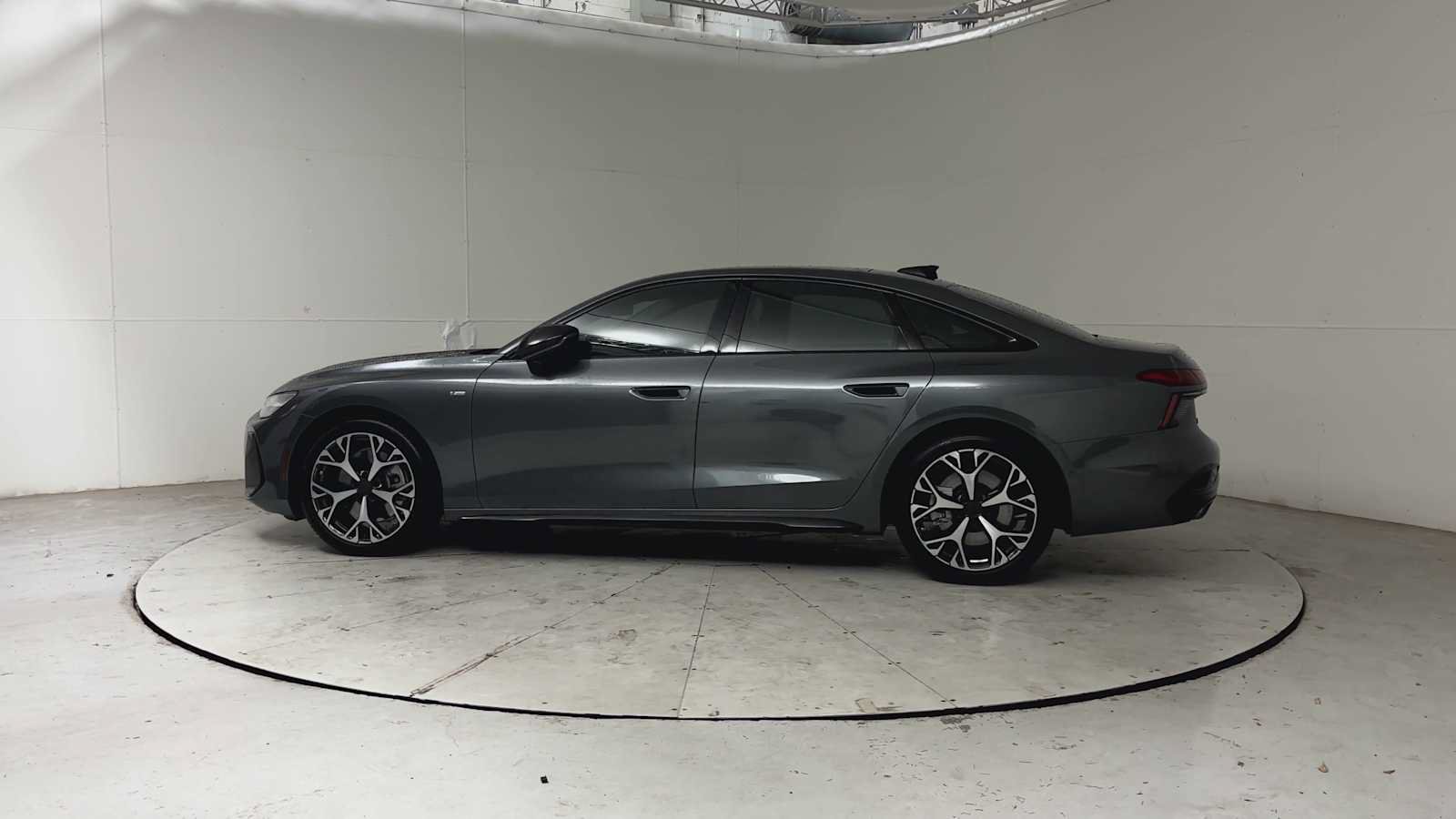 Used 2026 Audi A6 Premium Plus AWD/4WD image 8