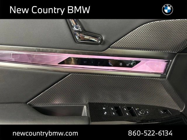 Used 2024 BMW 760i xDrive w/ Executive Package AWD/4WD image 12