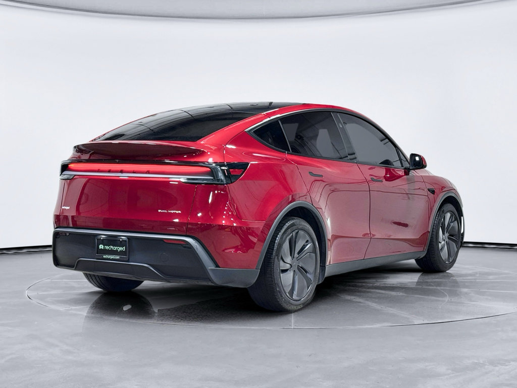 Used 2026 Tesla Model Y Long Range AWD/4WD image 3