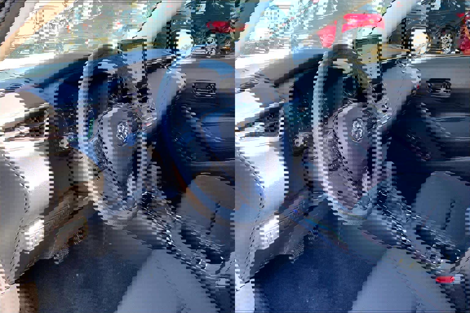 Used 2023 Toyota Corolla LE image 17