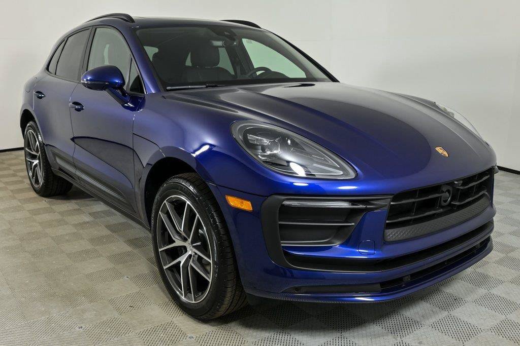 Used 2026 Porsche Macan AWD/4WD image 27
