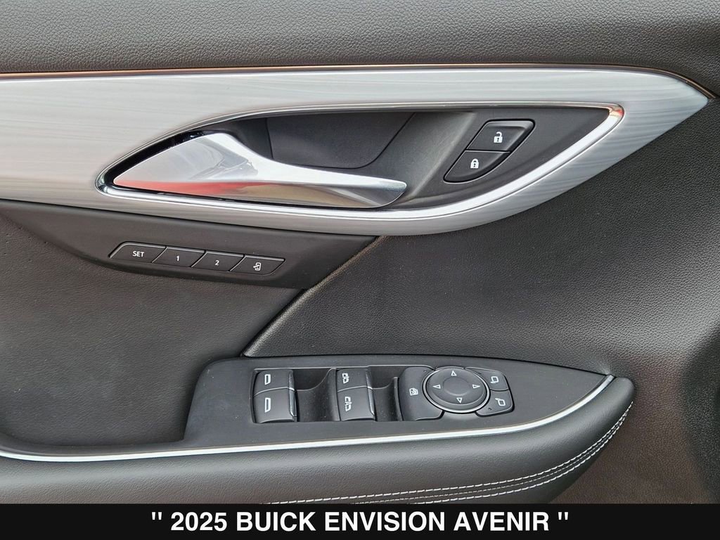 Used 2025 Buick Envision Avenir AWD/4WD image 15