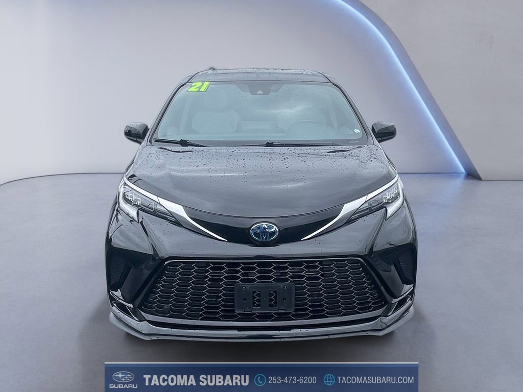 Used 2021 Toyota Sienna XSE image 8