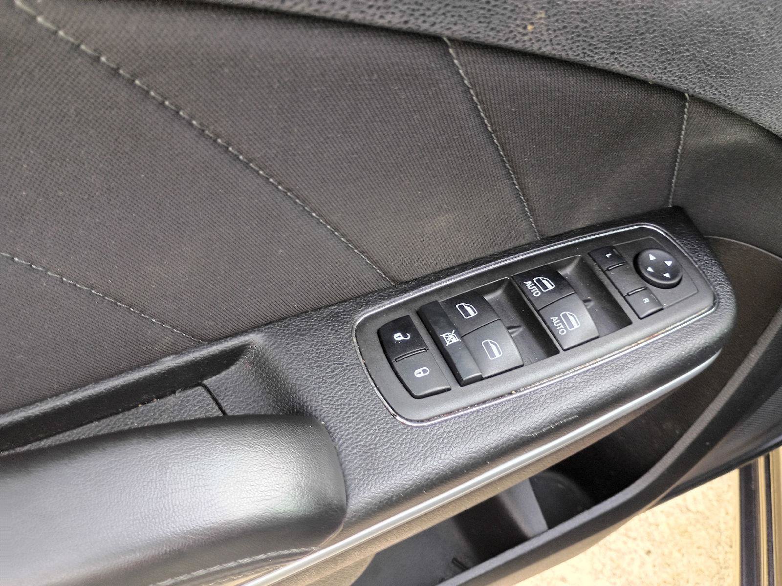 Used 2022 Dodge Charger SXT AWD/4WD image 8