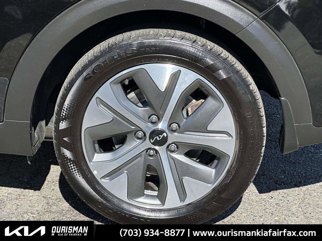 Used 2022 Kia Niro EX w/ Cold Weather Package image 29