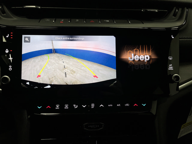 New 2026 Jeep Grand Cherokee Altitude AWD/4WD image 11