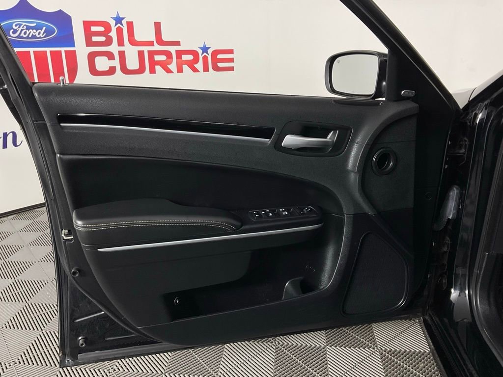 Used 2020 Chrysler 300 S image 12