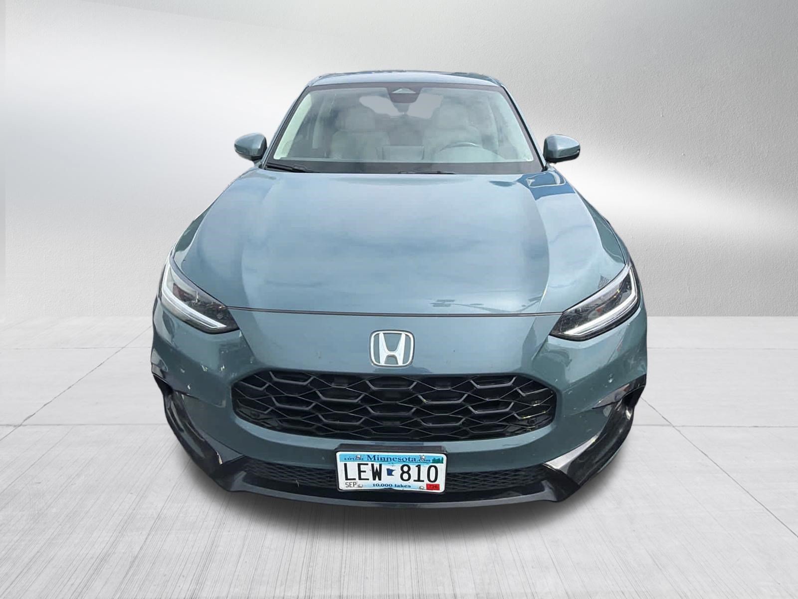 Used 2024 Honda HR-V EX-L image 2