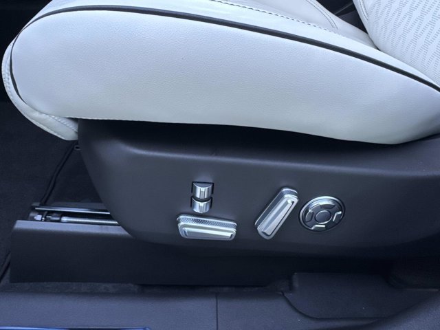 New 2026 Lincoln Nautilus Black Label image 12