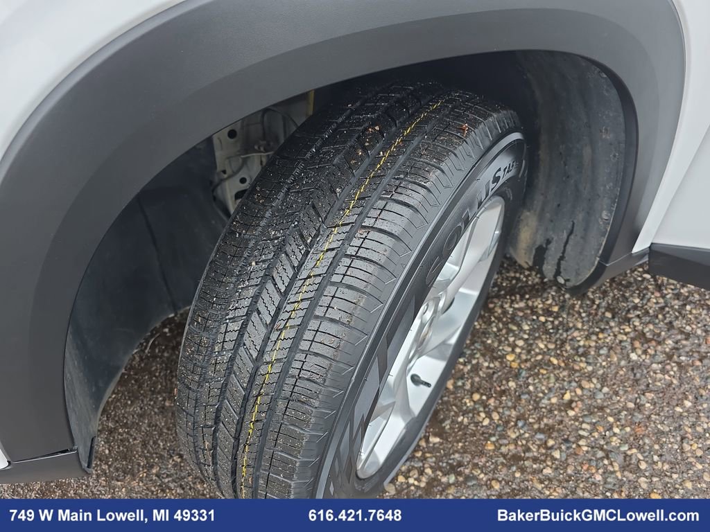 Used 2024 Chevrolet Trax LS w/ LS Convenience Package image 31