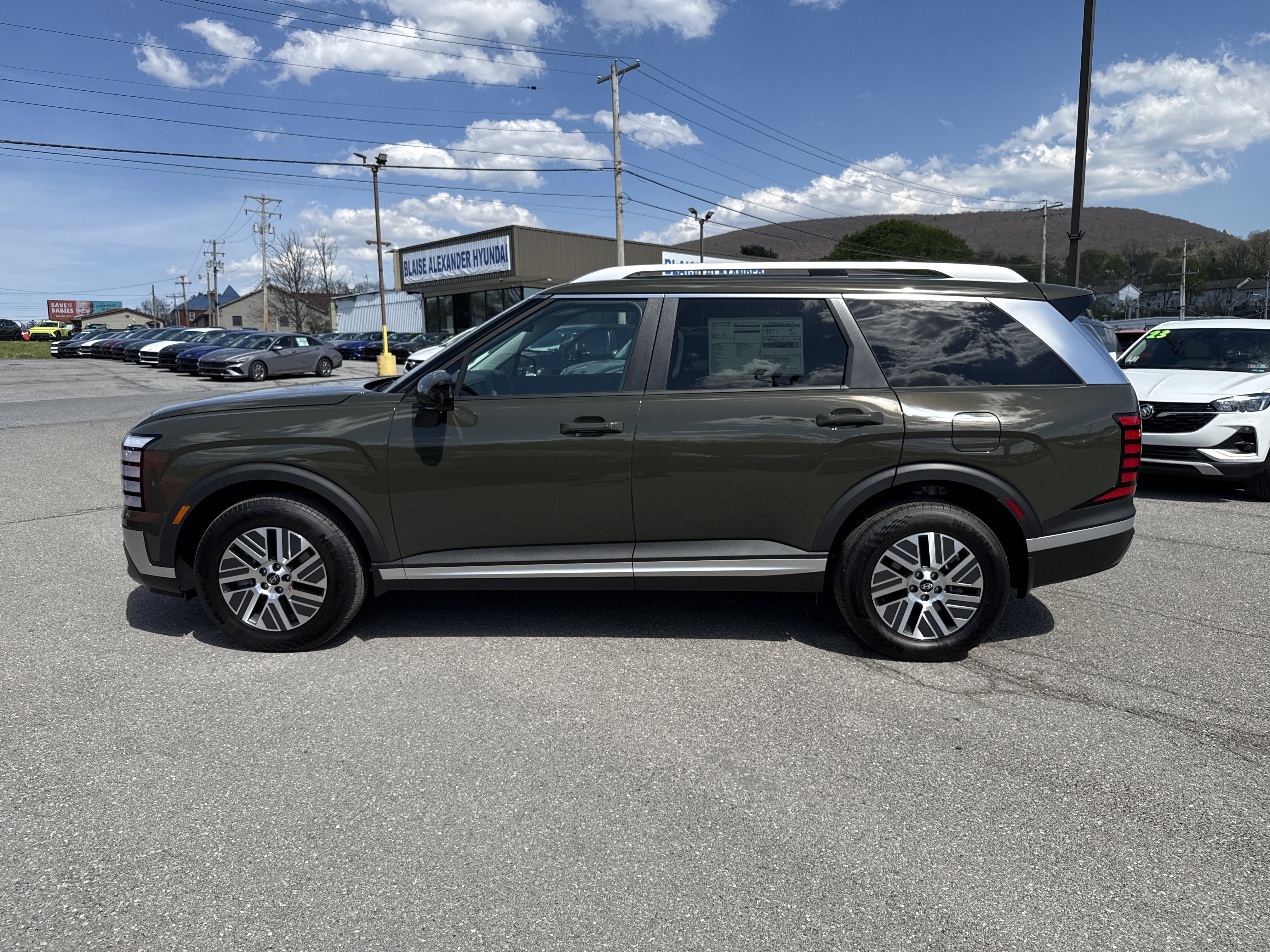 New 2026 Hyundai Palisade SEL image 7