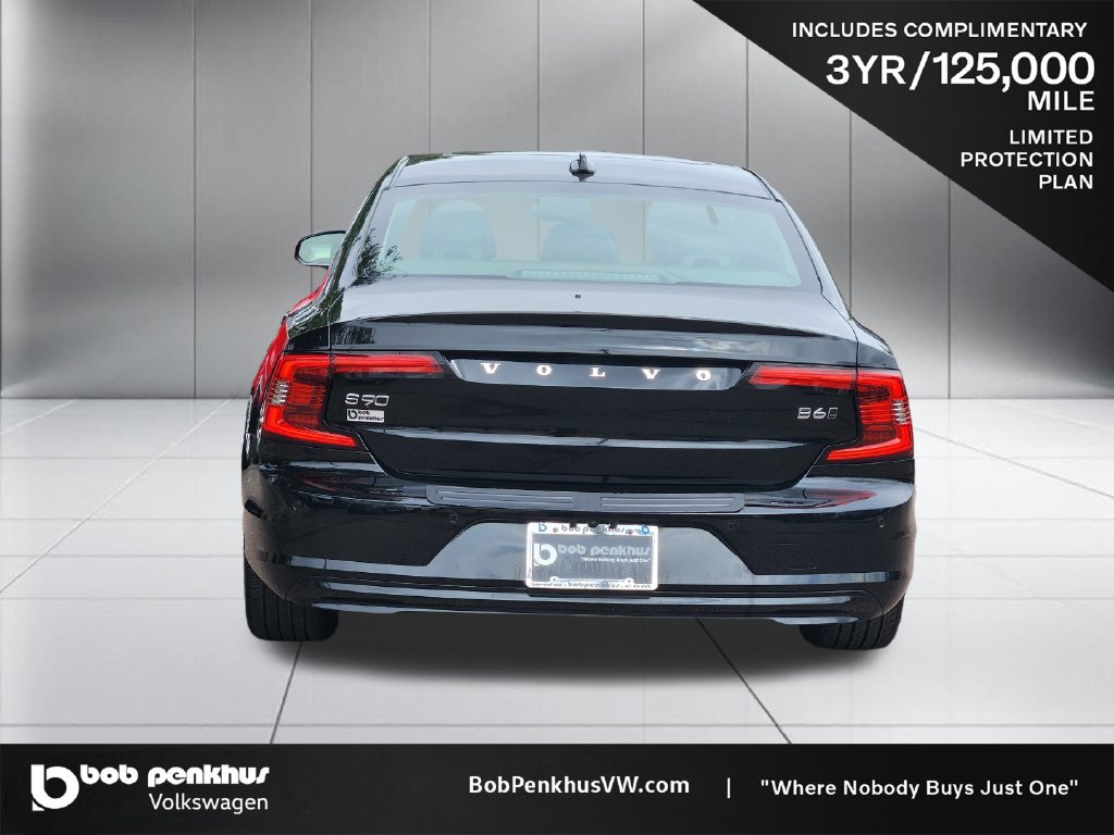 Used 2022 Volvo S90 B6 Momentum AWD/4WD image 26
