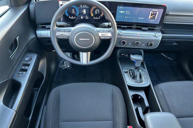 Certified 2026 Hyundai Kona SE image 15