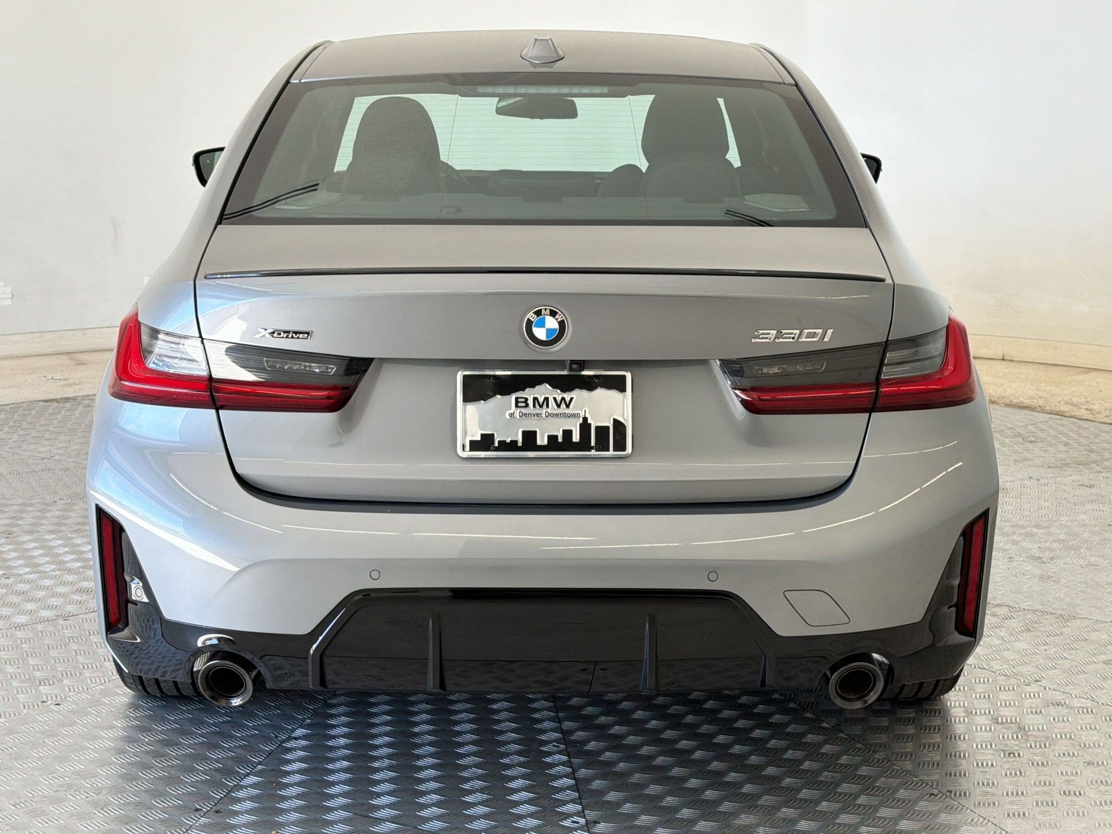 New 2026 BMW 330i xDrive Sedan w/ M Sport Package AWD/4WD image 10