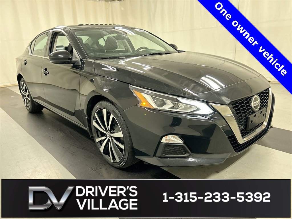 Used 2021 Nissan Altima 2.5 SR w/ SR Premium Package