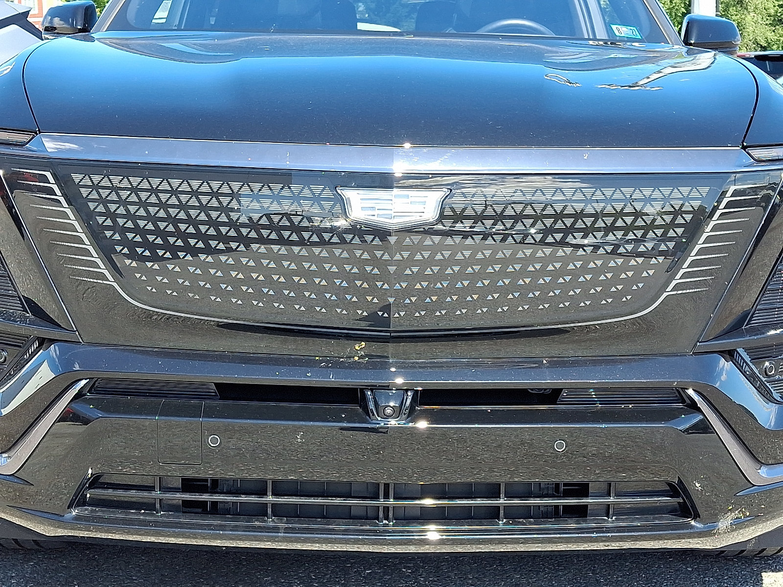 Certified 2026 Cadillac Vistiq Sport w/ LPO, Floor Liner Package AWD/4WD image 9