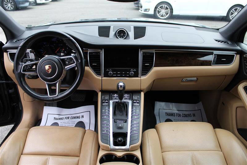 Used 2017 Porsche Macan GTS image 16