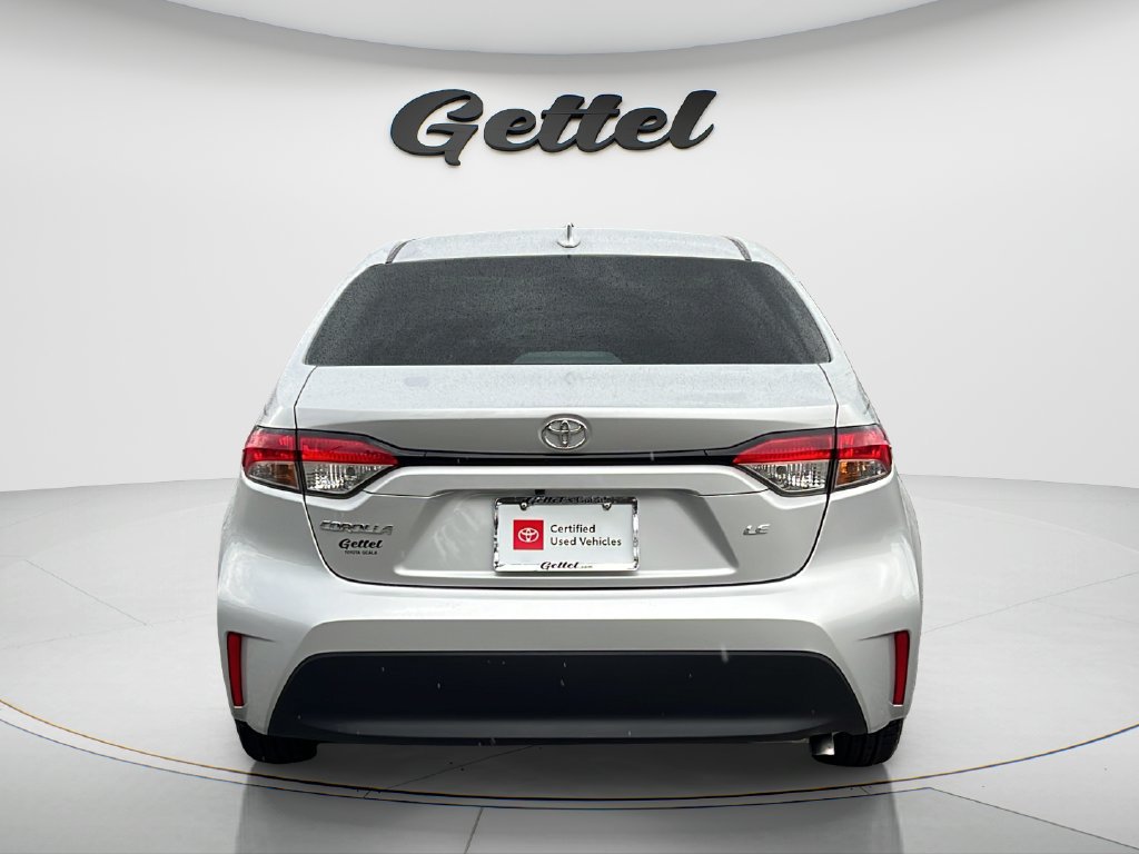Used 2025 Toyota Corolla LE FWD image 6
