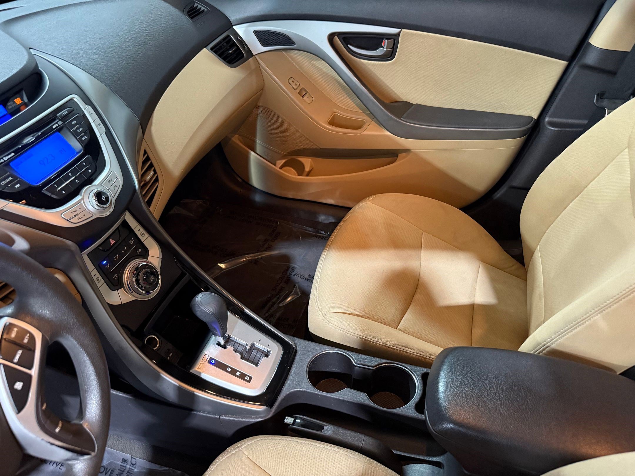 Used 2012 Hyundai Elantra GLS w/ Preferred Pkg 3 image 27