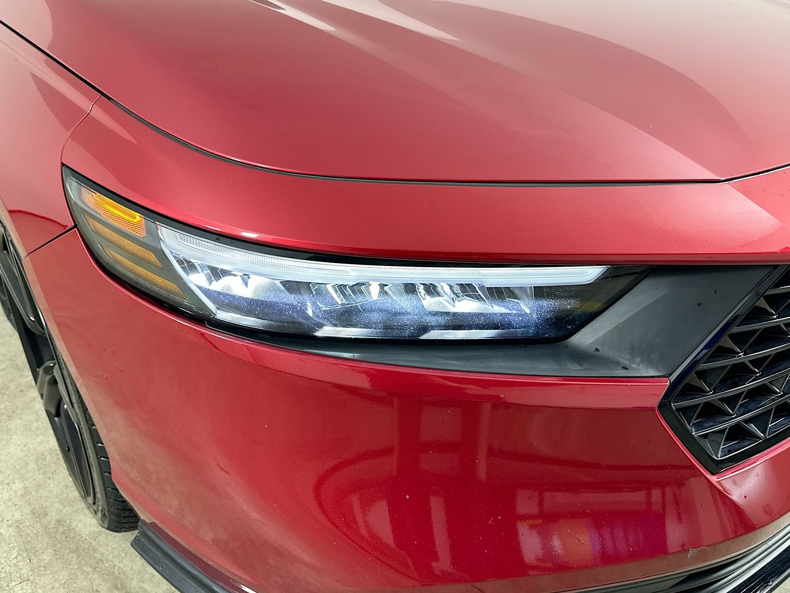 Used 2024 Honda Accord Sport image 9