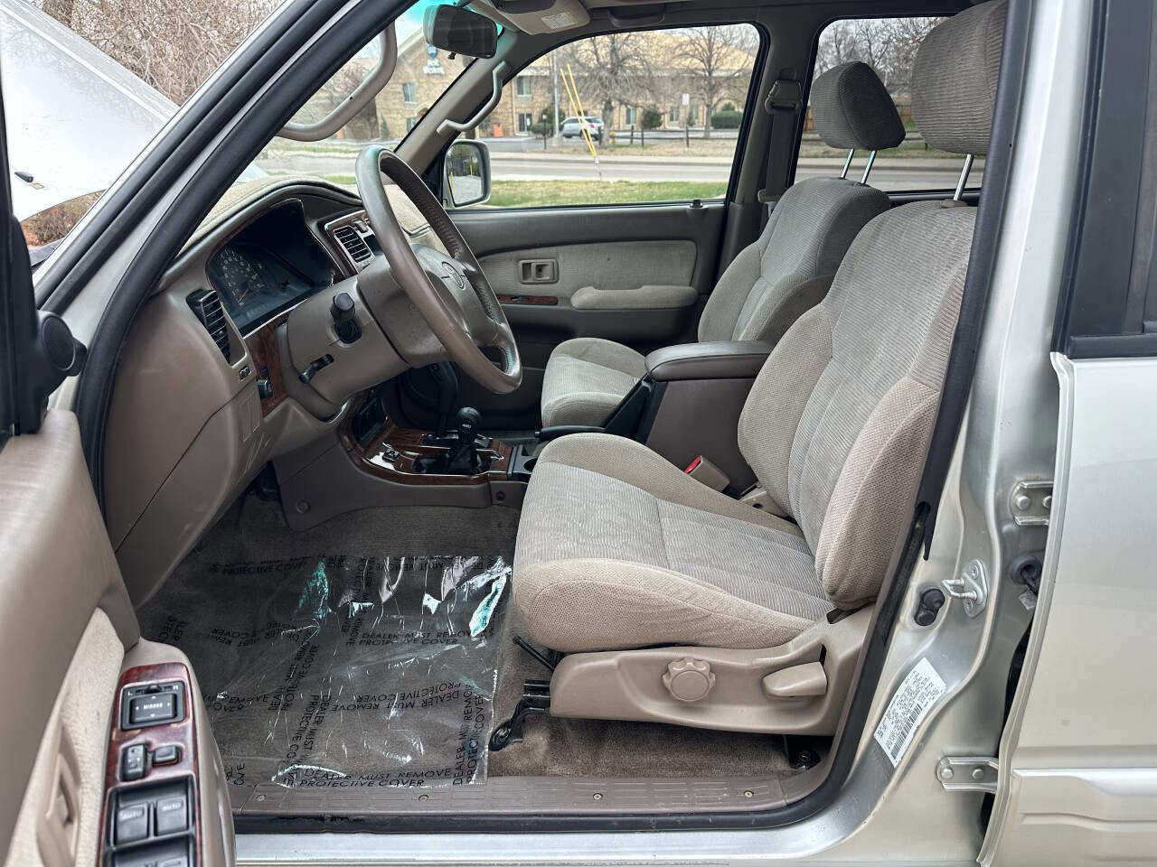 Used 2000 Toyota 4Runner Limited image 40