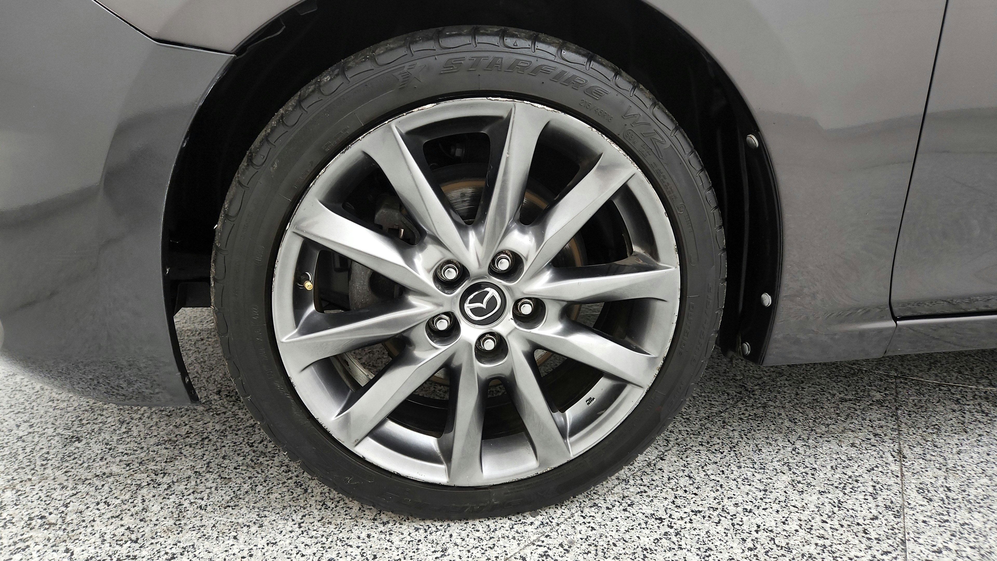 Used 2018 MAZDA MAZDA3 Touring FWD image 34
