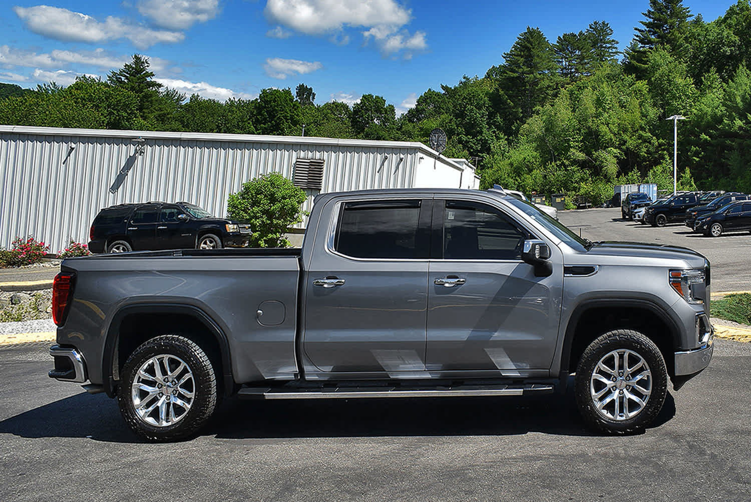 Used 2019 GMC Sierra 1500 SLT w/ SLT Premium Plus Package AWD/4WD image 6