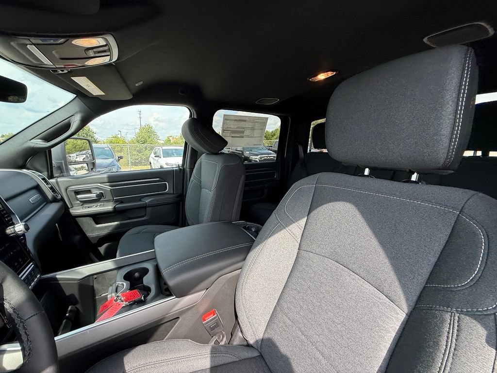 New 2027 RAM 2500 Big Horn AWD/4WD image 14
