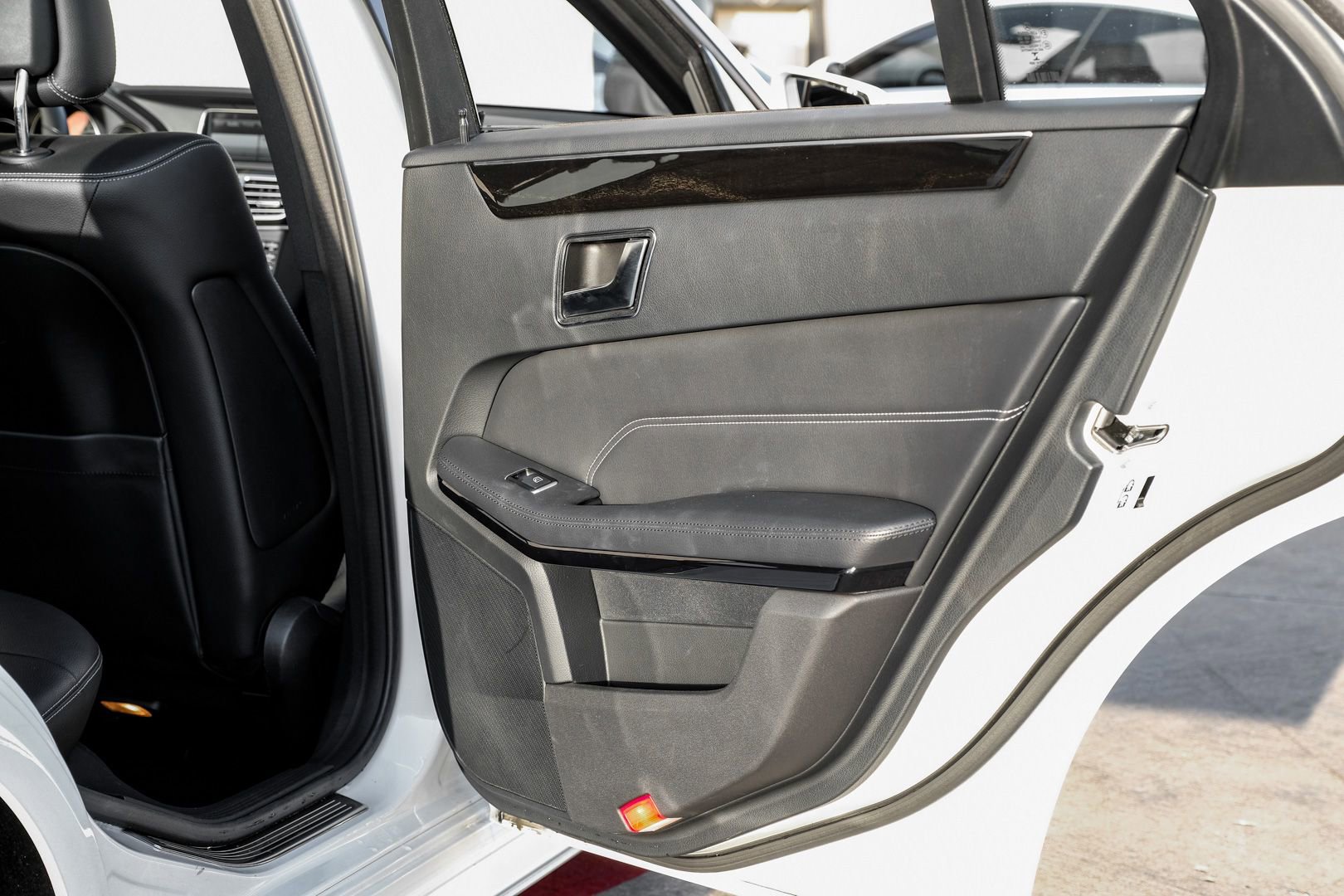 Used 2014 Mercedes-Benz E 350 Sedan w/ Premium 1 Package image 41