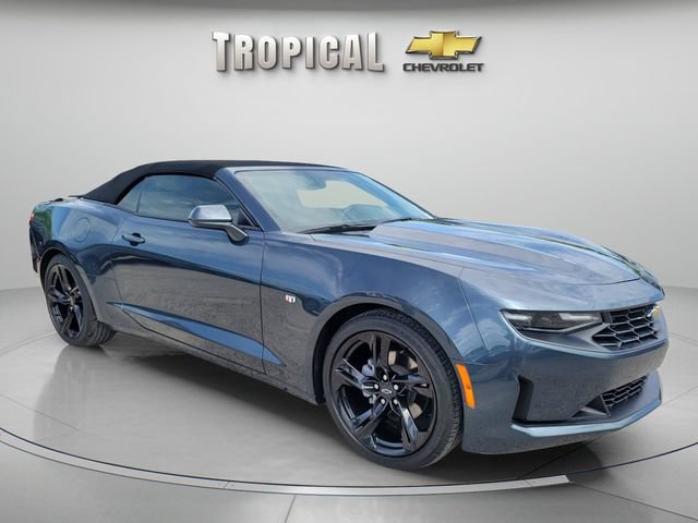 Used 2023 Chevrolet Camaro LT RWD image 7
