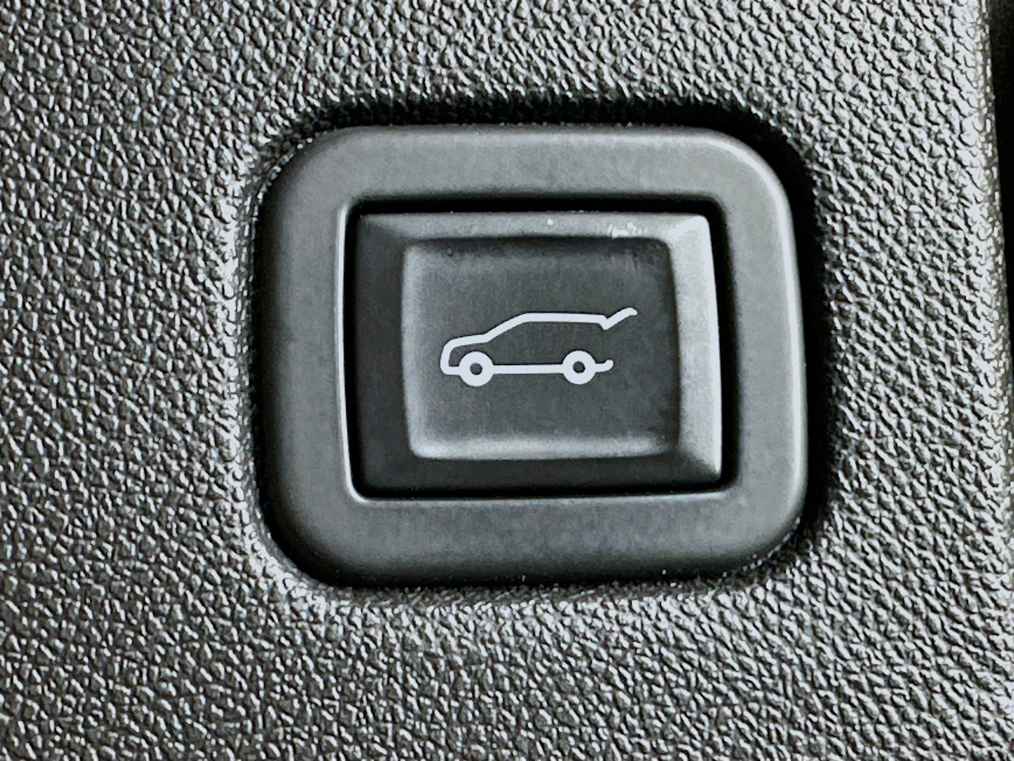 Used 2020 Chevrolet Equinox Premier image 29