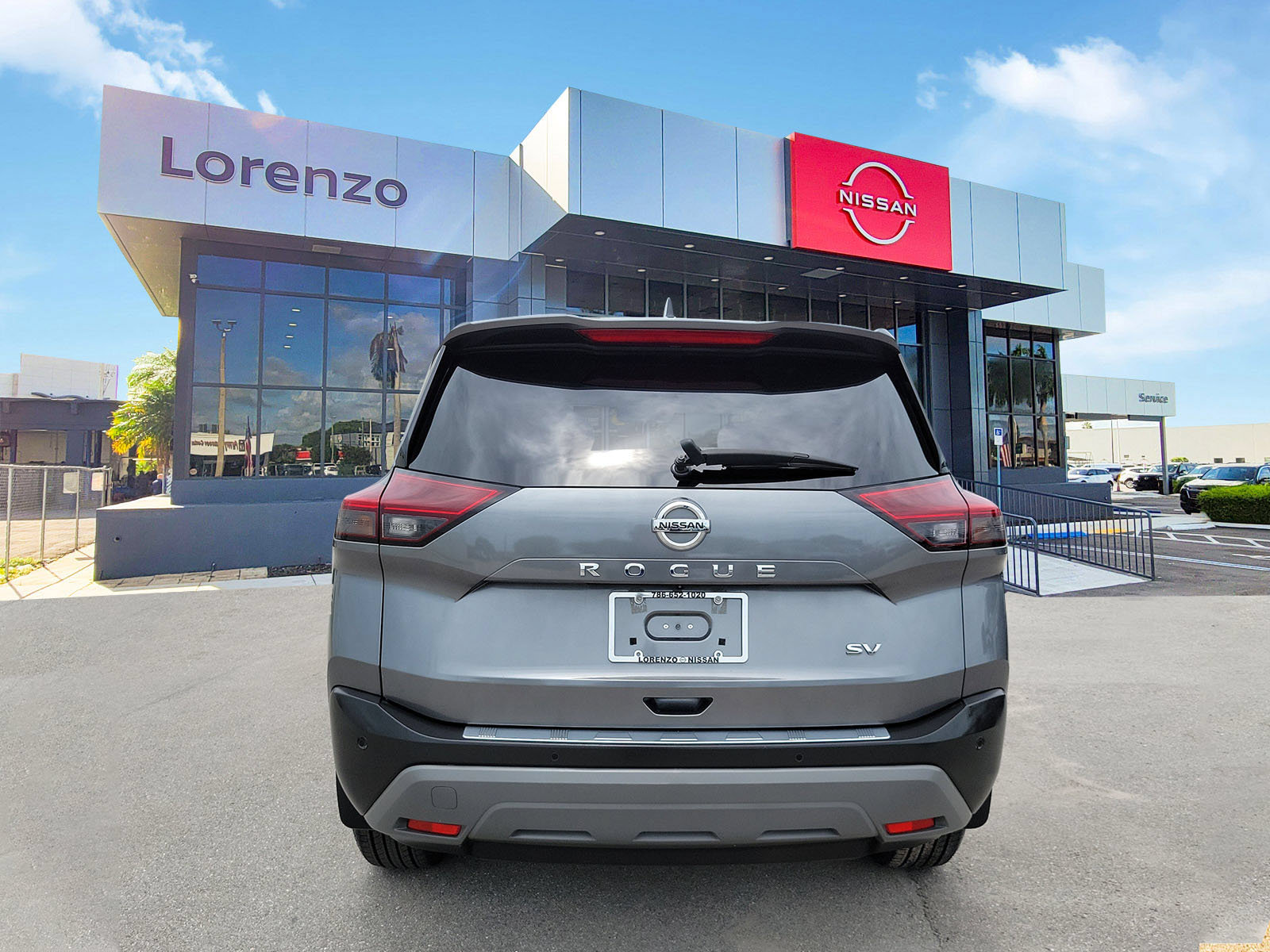 Used 2021 Nissan Rogue SV w/ Premium Package FWD image 6