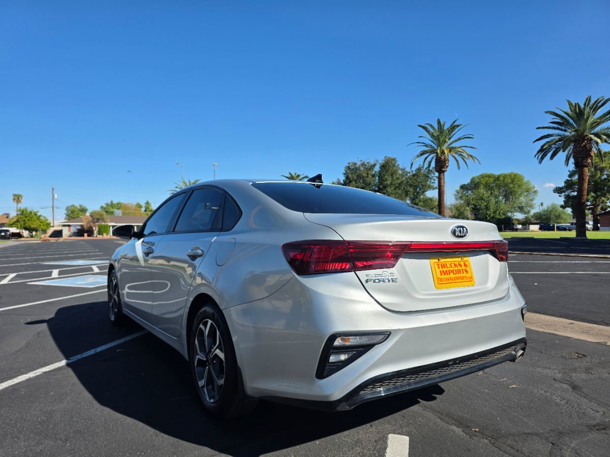 Used 2019 Kia Forte LXS image 8