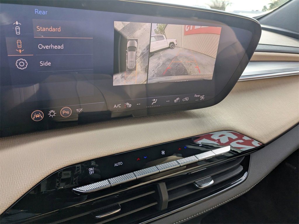 Certified 2025 Buick Enclave Preferred w/ Power Package image 21