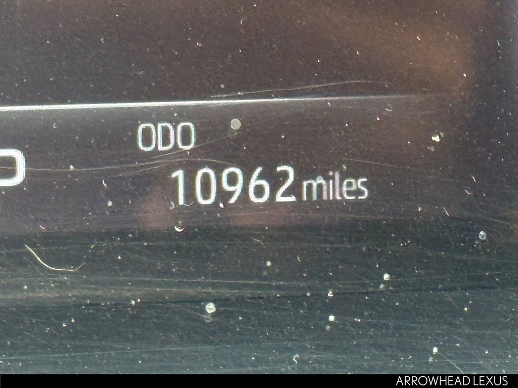 Used 2024 Toyota Highlander XSE AWD/4WD image 18