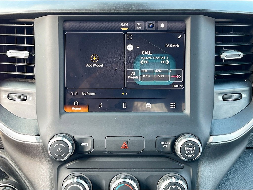 Used 2024 RAM 2500 Big Horn image 14