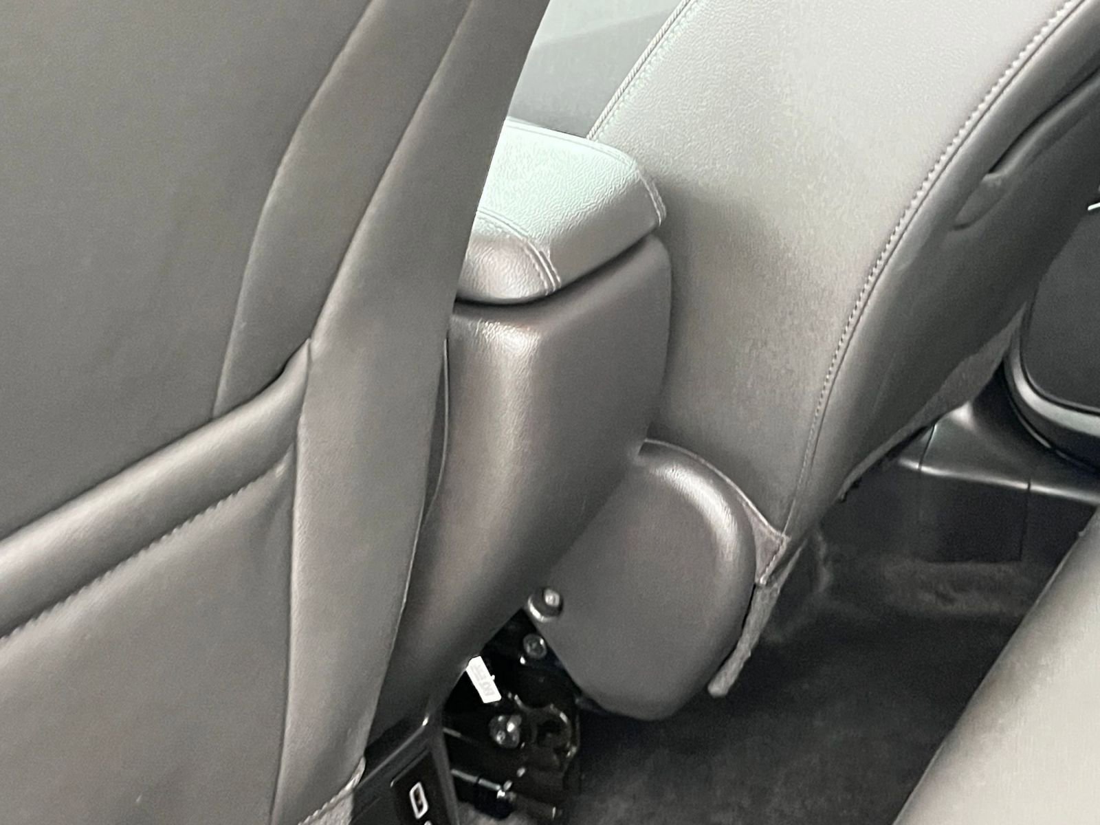 Used 2025 Buick Encore GX Preferred image 24