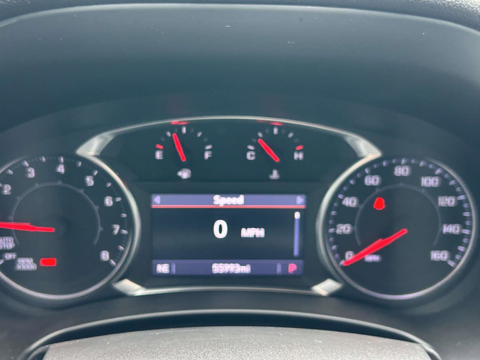 Used 2023 GMC Terrain SLT image 23