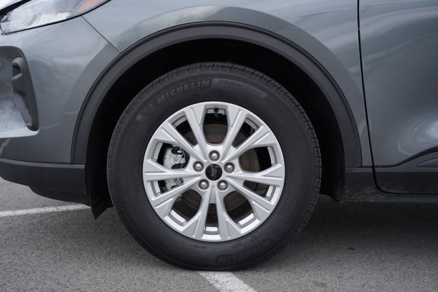 Used 2025 Ford Escape Active image 11