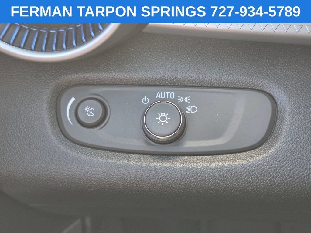 Certified 2025 Chevrolet Trax LS w/ Driver Confidence Package FWD image 26