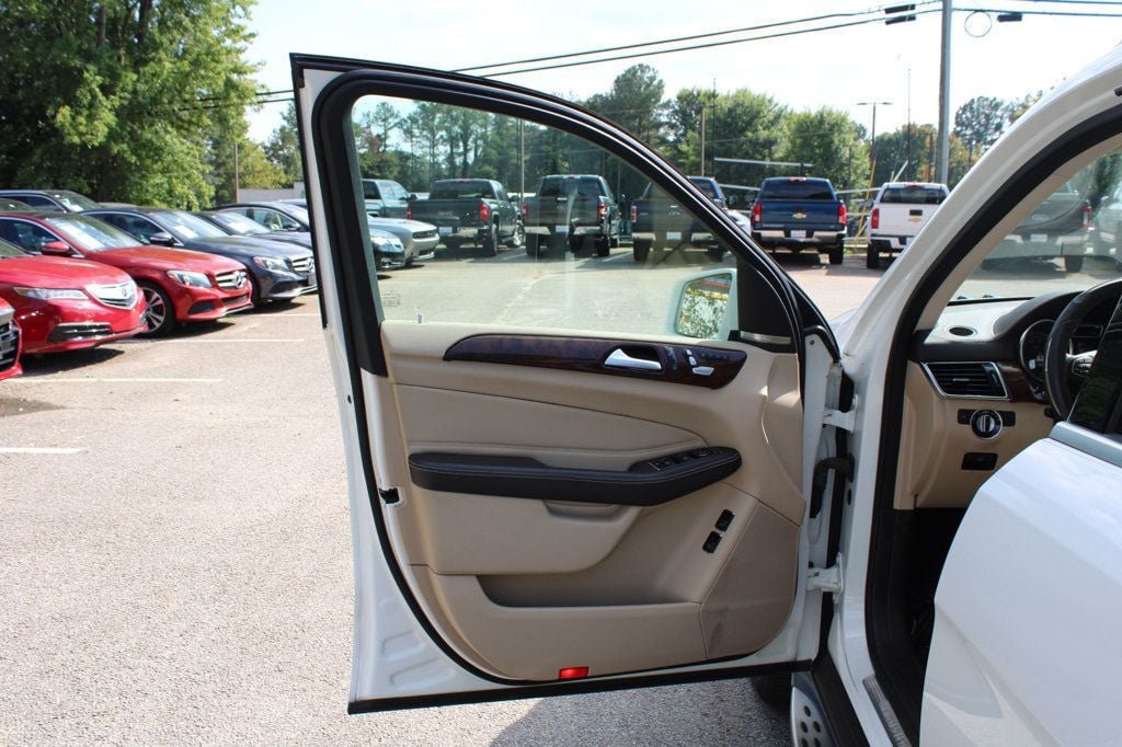 Used 2019 Mercedes-Benz GLS 450 4MATIC image 13