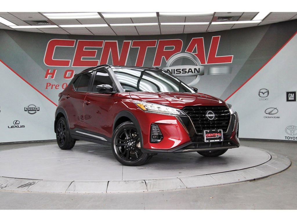 Used 2023 Nissan Kicks SR w/ SR Premium Package image 1