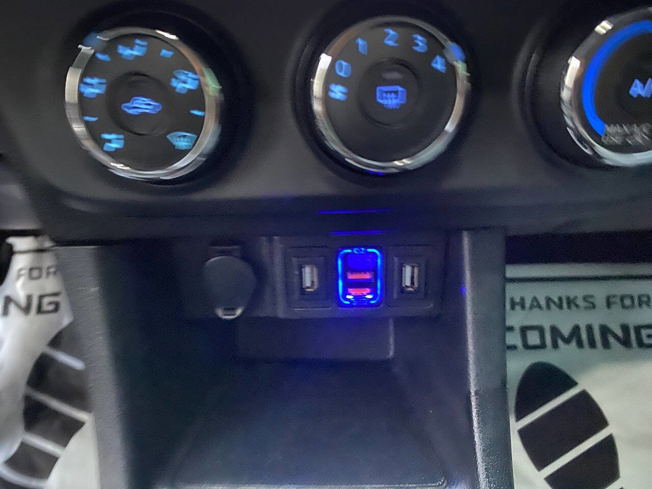 Used 2014 Toyota Corolla L FWD image 20