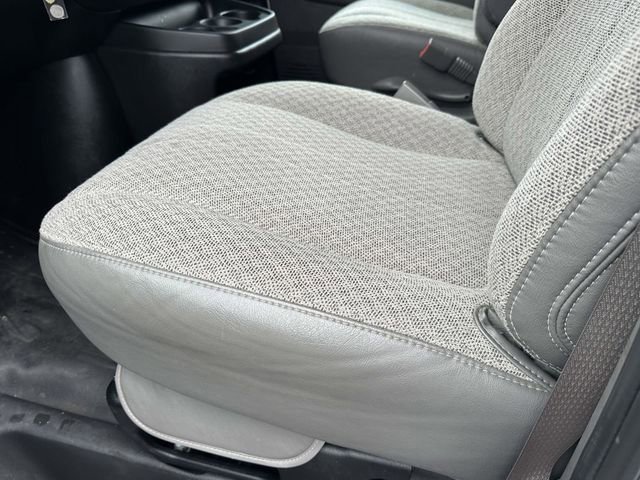 Used 2023 Chevrolet Express 2500 w/ Driver Convenience Package image 14