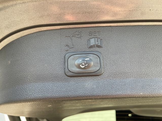 Used 2014 Ford Escape Titanium image 30