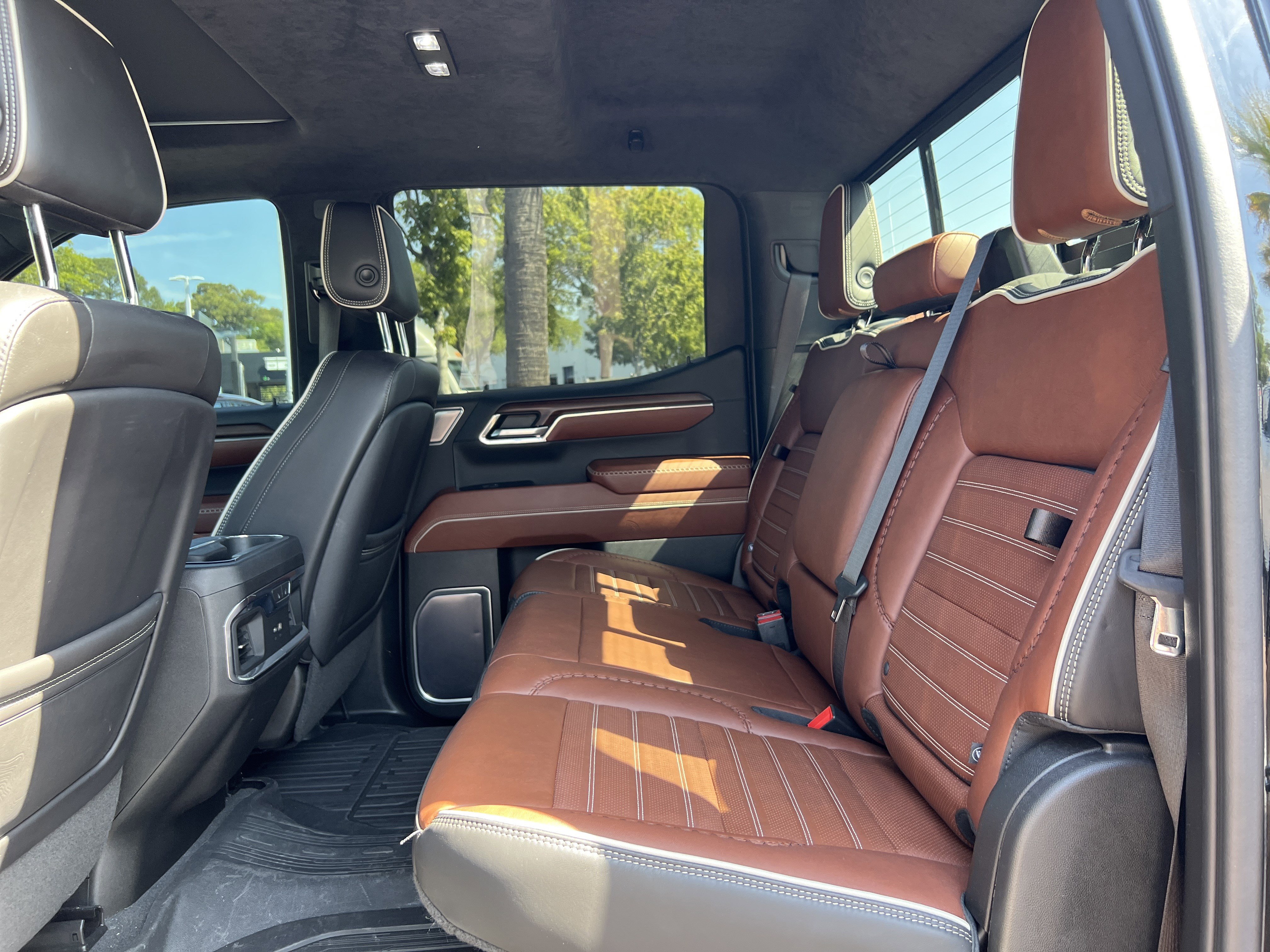 Used 2023 GMC Sierra 1500 Denali Ultimate AWD/4WD image 31